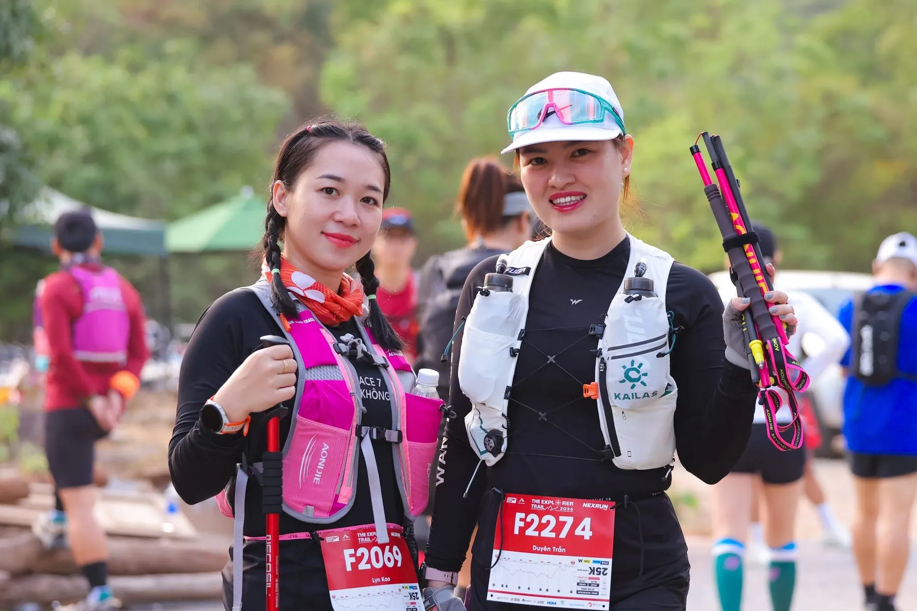 Checkpoint là nơi runner bổ sung năng lượng trước khi tiếp tục hành trình trên Núi Dinh.