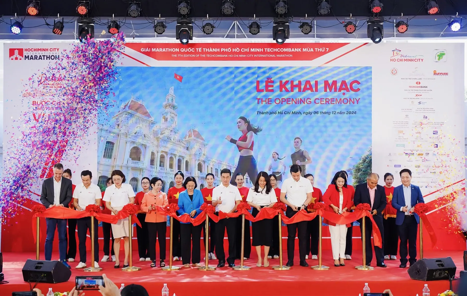 Khai mạc giải chạy